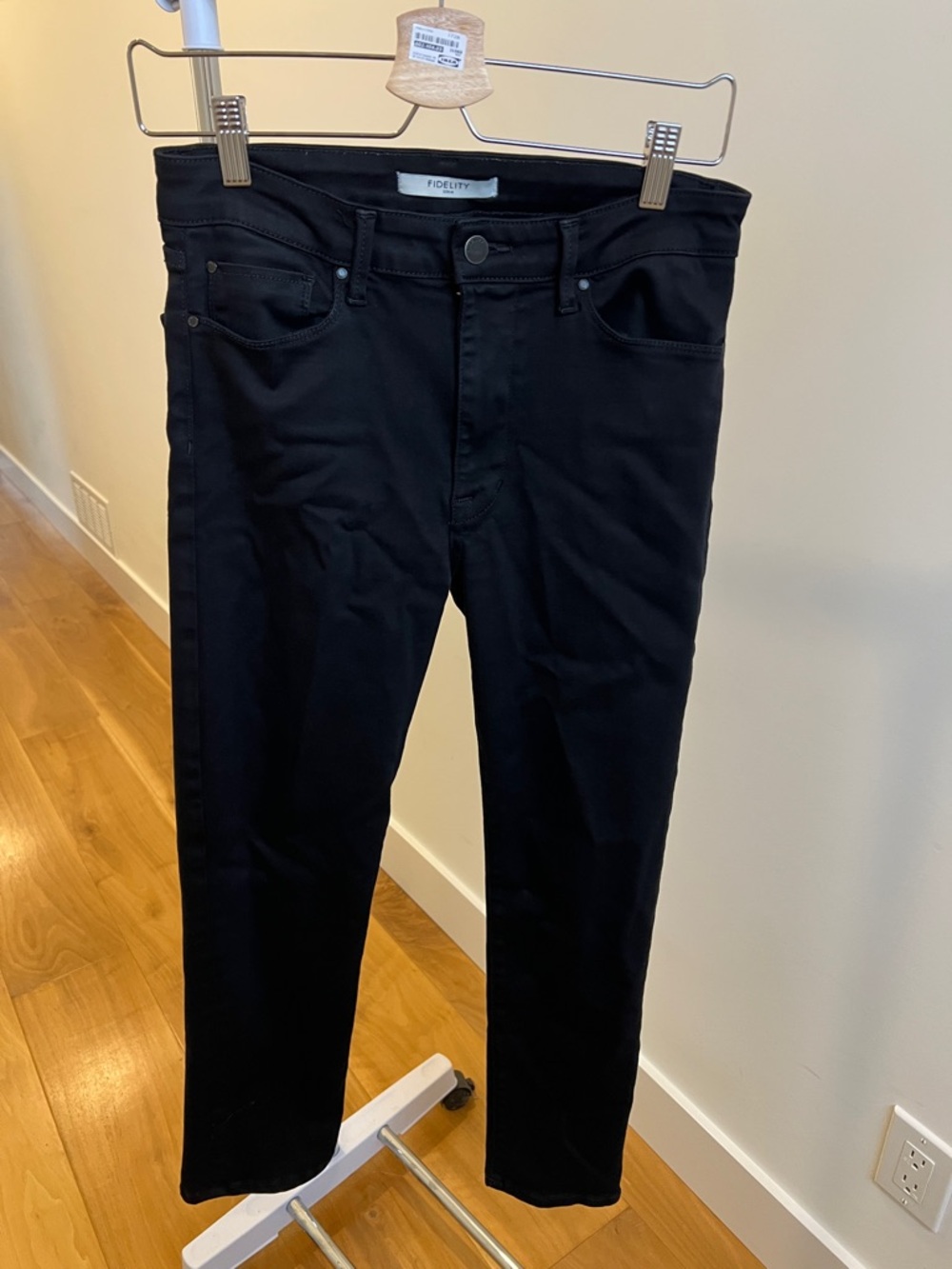 Fidelity Women's Straight Leg Jeans in Black